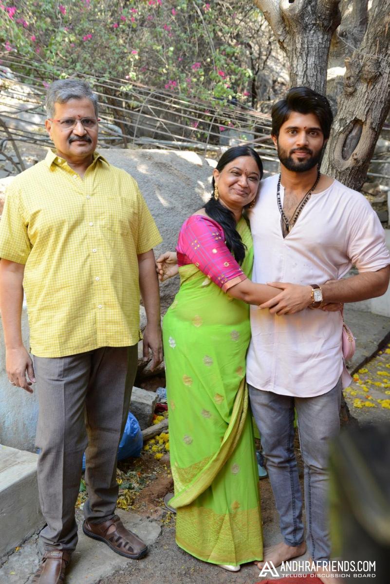 Vijay Devarakonda New Movie Launch Photos Andhrafriends Com