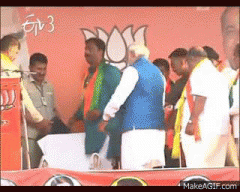 http   makeagif.com  media 7 23 2014 mgOqc7