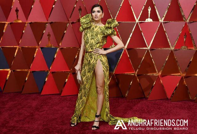 Blanca Blanco Hot Legs Show at Oscars 2017 Red Carpet in Hollywood