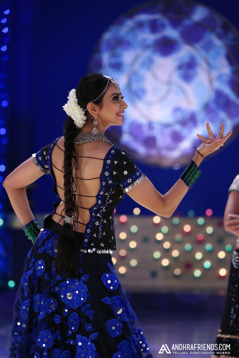 Rakul Preet Singh Stills in Winner Movie