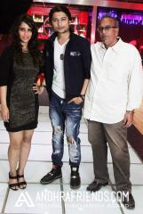 Priti Sharmaa, Sidhant Singh & Director Surendra Suri at on location event of film 'Hume Toh Loot Liya' title track was held recently at RDL Studio, Naigaon..JPG