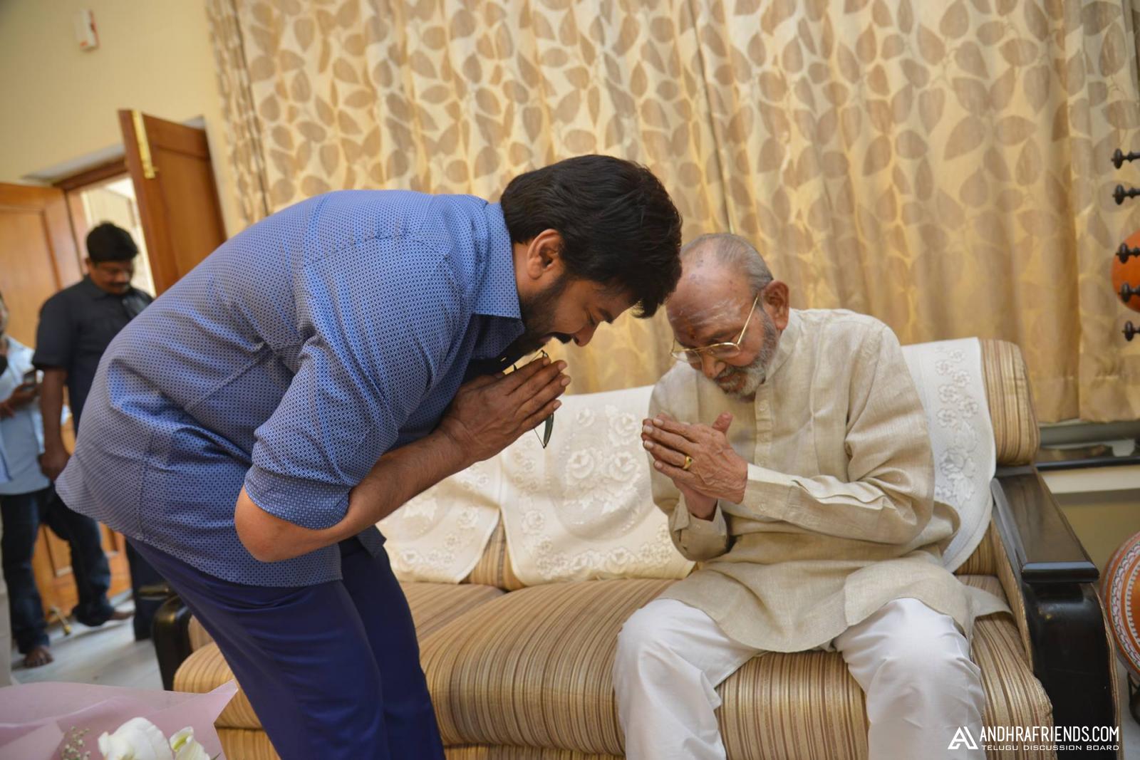 Chiru Meets K Viswanath