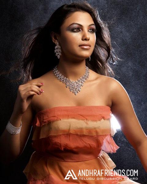 Priyanka Tiwari Latest Stills