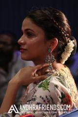 lavanaya-tripati-latest- stills (2).jpg