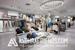H&M Hyderabad Store- Ladies Spring Collection.jpg