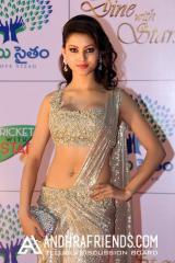 Urvashi Rautela (7).jpg