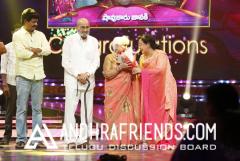 Zee Tv Apsara Awards (14).jpg