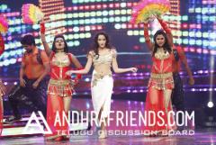 Zee Tv Apsara Awards (21).jpg