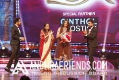 Zee Tv Apsara Awards (31).jpg