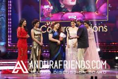 Zee Tv Apsara Awards (39).jpg