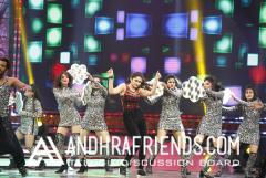 Zee Tv Apsara Awards (46).jpg