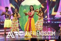 Zee Tv Apsara Awards (60).jpg