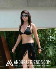 Nayantara-hot-in-Bikini-2.jpg