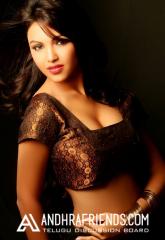 priyanka-tiwari-hot-photos-2.jpg