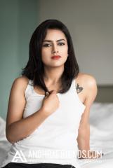 Shraddha Srinath Pics (26).jpg