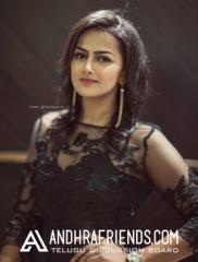 Shraddha Srinath Pics (25).jpg