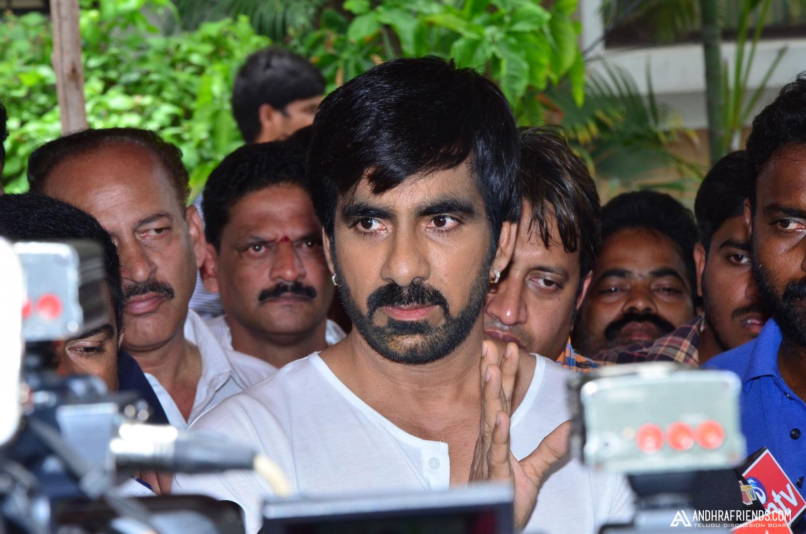 Raviteja at his Brother Bharath 11th day ceremony