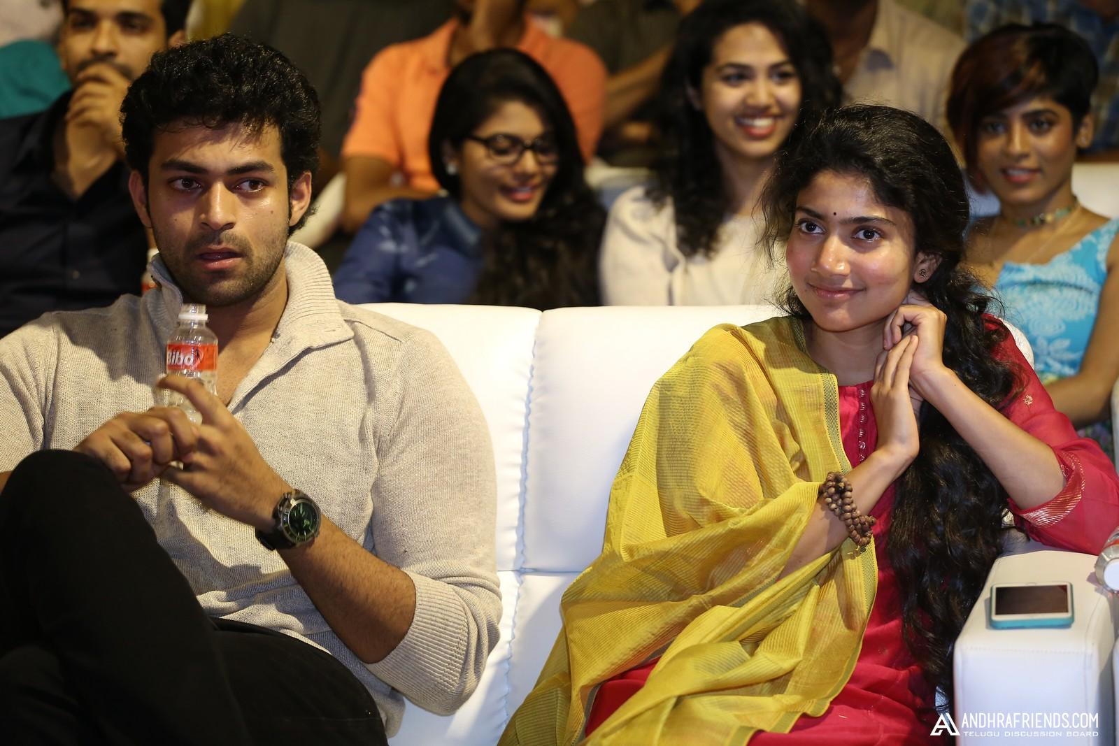 Fidaa Sambaralu Photos