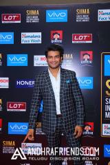 SIIMA Awards 2017 Pics (13).jpg