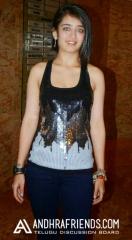 Akshara Haasan (2).jpg