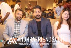 6R3B2441_1600x1067 - Copy.JPG