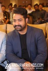 6R3B2451_1600x1067 - Copy.JPG