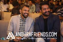 6R3B2495_1600x1067 - Copy.JPG