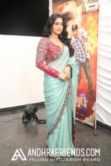 Regina Cassandra New photos