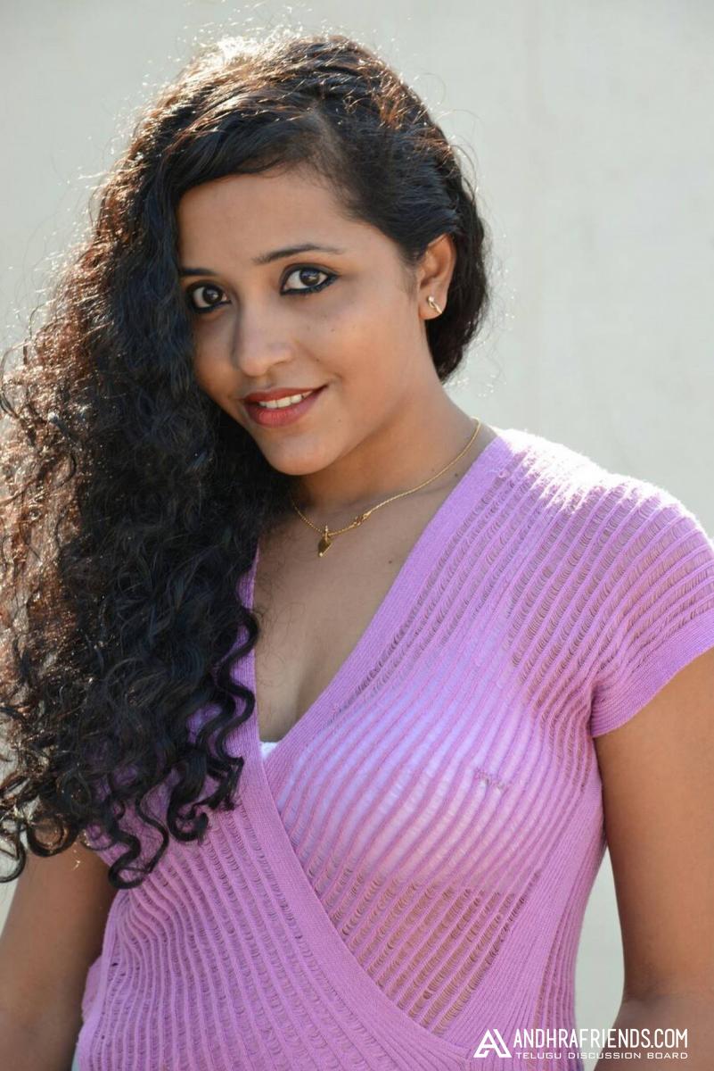 Actress Anusha Nair Latest Photos