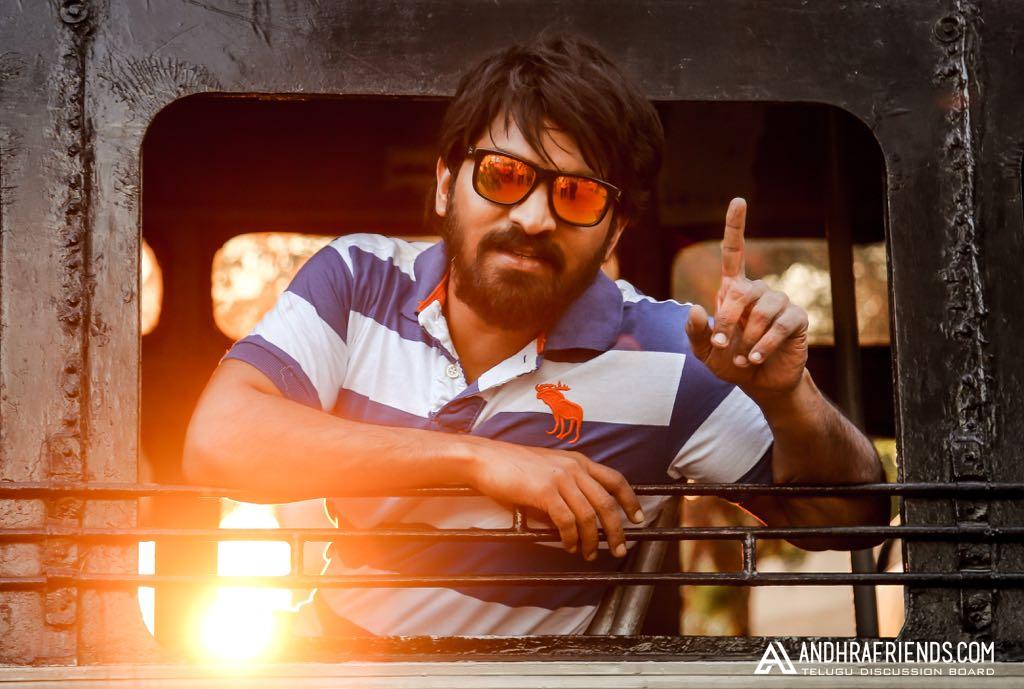 Vaibhav Stills in Meyaadha Maan Movie
