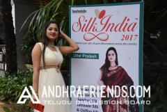 DSC_6640 - Copy_2200x1469.JPG