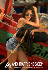 Pragya-Jaiswal-hot-Nakshatram-Stills.png