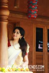 Actress Aavaana Wishing You All Happy Onam Photos (7).JPG