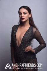 Seerat Kapoor-1.jpg