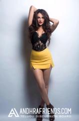 Seerat Kapoor-2.jpg