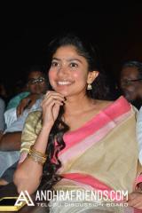 Actress-Sai-Pallavi-Latest-2017-Photo-Stills10.jpg