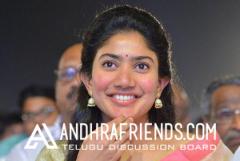 Actress-Sai-Pallavi-Latest-2017-Photo-Stills5.jpg