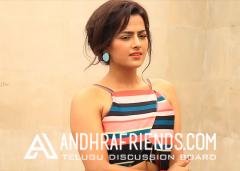 Actress-Shraddha-Srinath-Covers-JFW-Magazine--Sizzling-Photos11.jpg