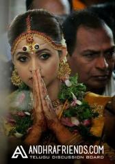 Actress-bhavana-naveen-marriage-photos19.jpg