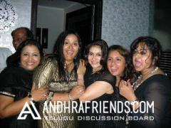New-Year-s-Special--See-How-Our-Tamil-Celebs-Party-Unseen-Photos18.jpg
