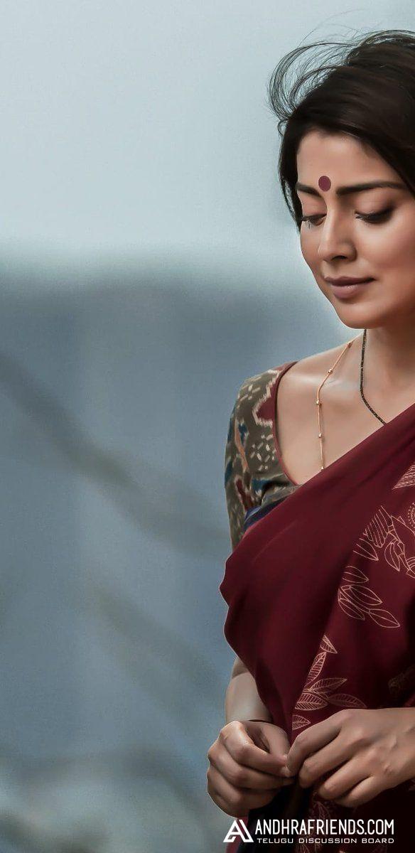 Latest Stills Of Shriya Saran From Aata Naade Veta Naade