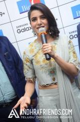 Actress-Samantha-Launched-Samsung-Galaxy-S9--Big-C-Showroom7.jpg