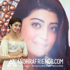Gorgeous-pics-of-Pranitha-Subhash-from-a-recent-event8.jpg