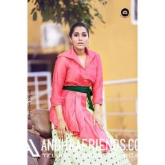 Latest Clicks of Gorgeous Anchor Rashmi Gautam