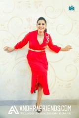 Latest-Clicks-of-Gorgeous-Anchor-Rashmi-Gautam39.jpg