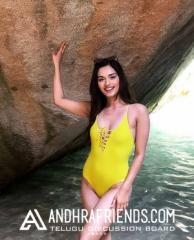 Photos--Miss-World-Manushi-Chillar-raises-the-heat-in-bikini8.jpg
