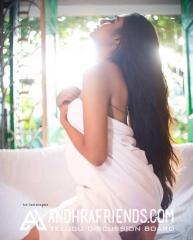 Stunning-Snehaa-Latest-Hot-Photoshoot-Gallery4.jpg