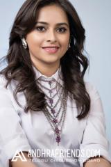 SRIDIVYA (6) copy.jpg